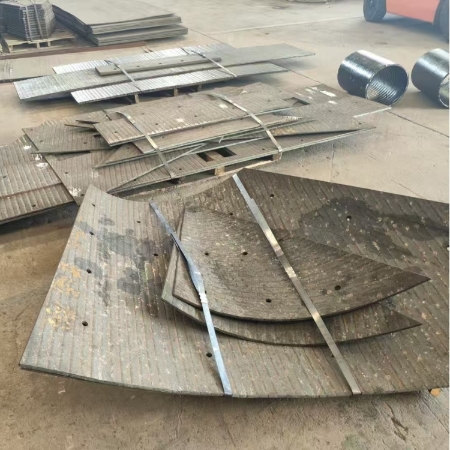 高信鉻復(fù)合8+8耐磨板 高信鉻復(fù)合8+8耐磨板